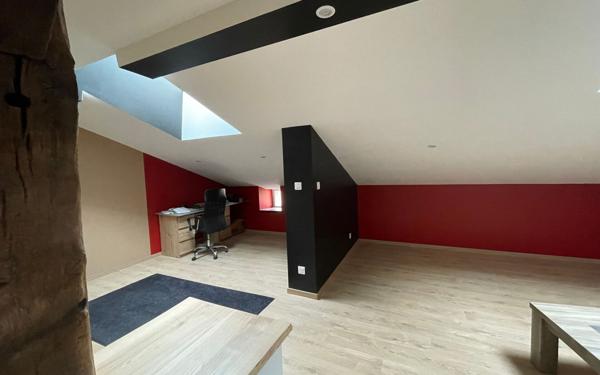 Maison à vendre    3 pièces •  Herpelmont