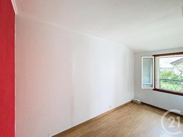 Appartement F3 à vendre  3 pièces - 40,27 m2 MONTFERMEIL - 93