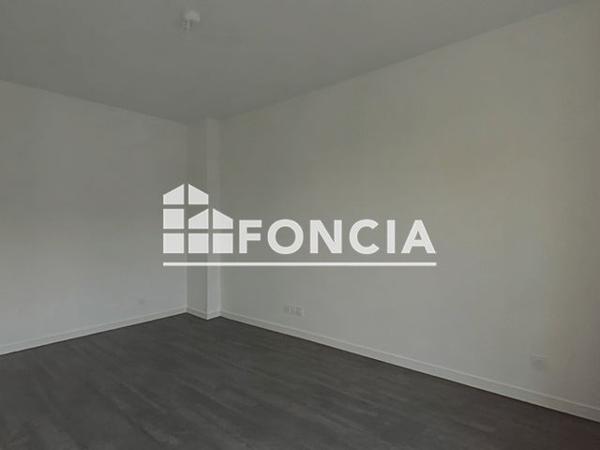 Location Appartement 2 pièces 31.19 m² - Villemomble 93250