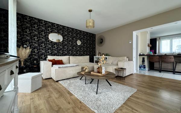 Maison à vendre    5 pièces • 137 m2 Saint-Quentin