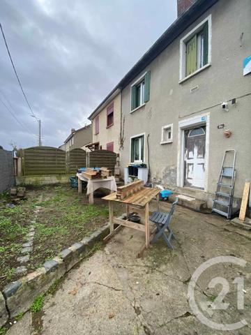 Maison à vendre  4 pièces - 76,62 m 2   ROISEL  - 80