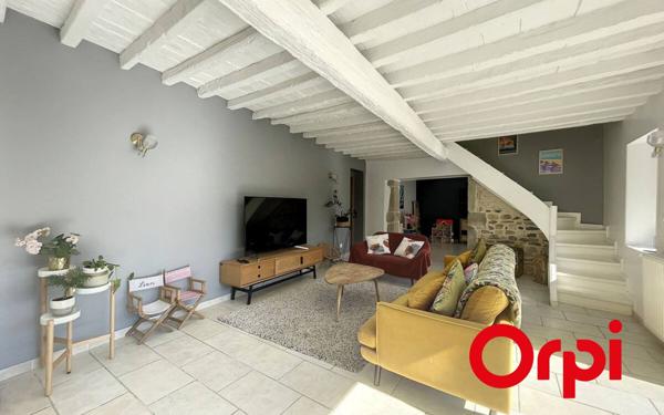 Maison à vendre    6 pièces • 164 m2 Vourles