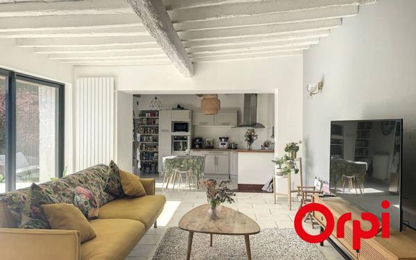 Maison à vendre    6 pièces • 164 m2 Vourles