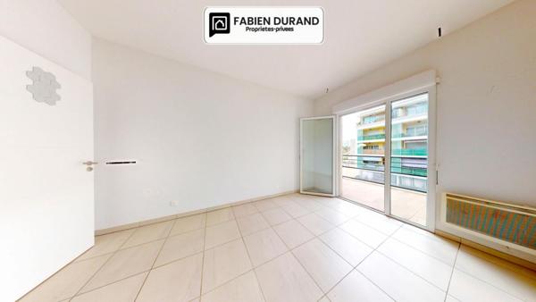 Nice Ouest Appartement 2 pièces avec grande terrasse et parking
