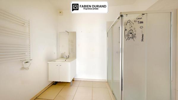 Nice Ouest Appartement 2 pièces avec grande terrasse et parking
