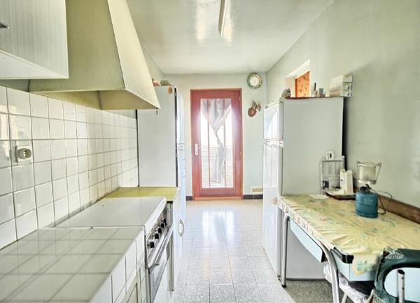 Maison à vendre    3 pièces •  Lachelle