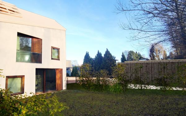 Maison à vendre    5 pièces • 140,14 m2 Prévessin-Moëns