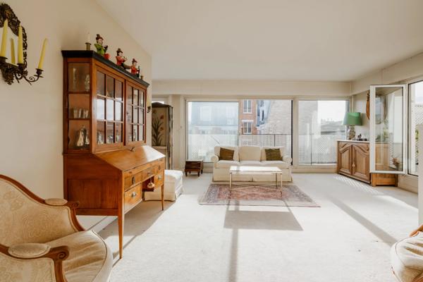 Appartement Paris 16e - PARENT DE ROSAN