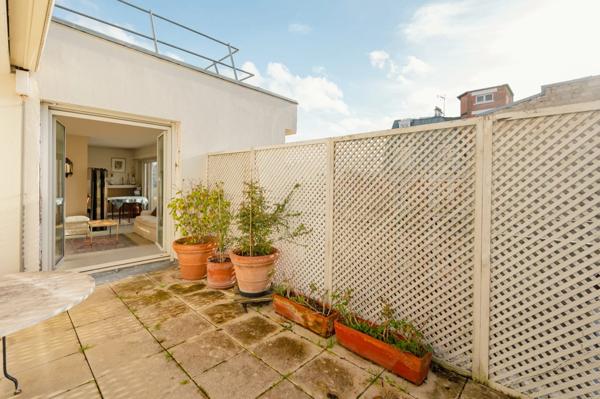 Appartement Paris 16e - PARENT DE ROSAN