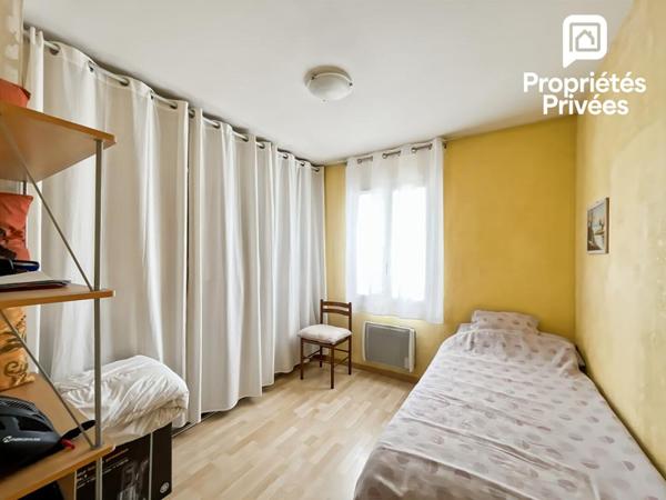 Maison familiale 4 chambres avec piscine - Terrain de 676 m²