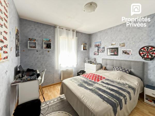 Maison familiale 4 chambres avec piscine - Terrain de 676 m²
