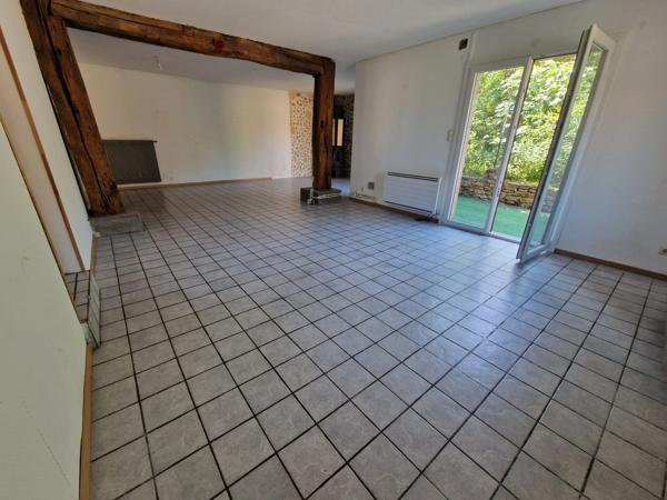 Appartement à vendre 3 pièces en rez-de-jardin proche de EPINAL (88) avec TERRASSE et TERRAIN
