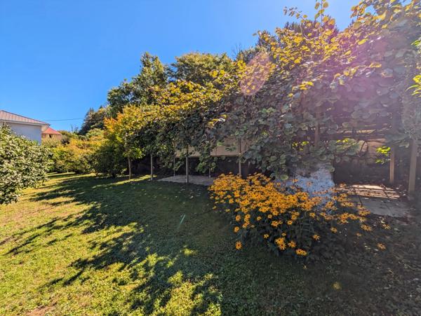 Dpt Haute Savoie (74), à vendre PUBLIER maison familiale au calme de 160 m2 entièrement clôturée