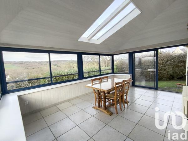 Maison 6 pièces de 124 m² à Plomodiern (29550)