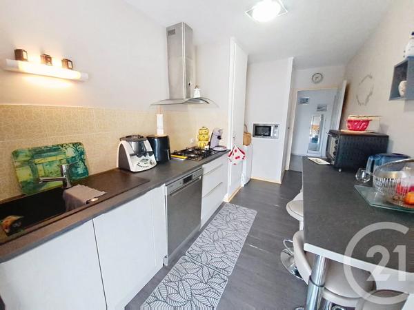 Appartement F3 à vendre  3 pièces - 75 m 2   JARVILLE LA MALGRANGE  - 54