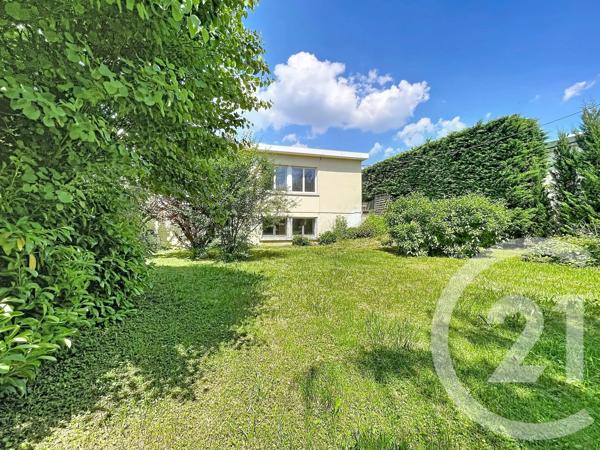 Maison à vendre  5 pièces - 146 m 2   VILLERS LES NANCY  - 54