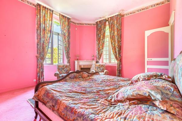 Vente Château Bordeaux 10 Pièces 700 m²