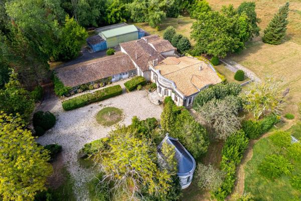 Vente Château Bordeaux 10 Pièces 700 m²
