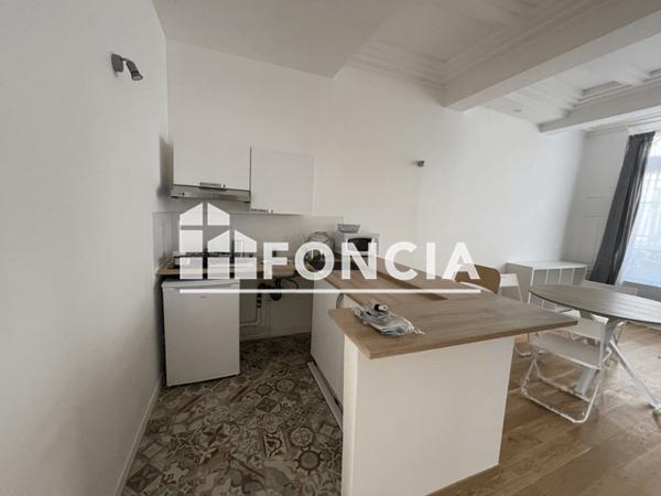 Location Appartement meublé 2 pièces 41.26 m² - 5 RUE DE L'ARQUEBUSE Charleville-mezieres 08000