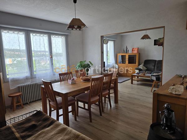 Vente
                Maison91,9 m² - 4 Pièces -
                    SAVONNIERES DEVANT BAR (55000)