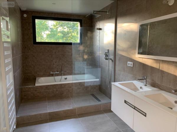 Maison individuelle à louer à Mont-Saint-Aignan en Seine-Maritime (76130), ref : 76028-IMMO