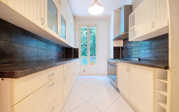 Appartement à vendre    3 pièces • 81,35 m2 Saint-Laurent-du-Var