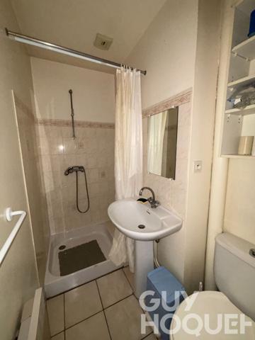 Location d'un studio meublé (20 m²) à CHATEAUDUN