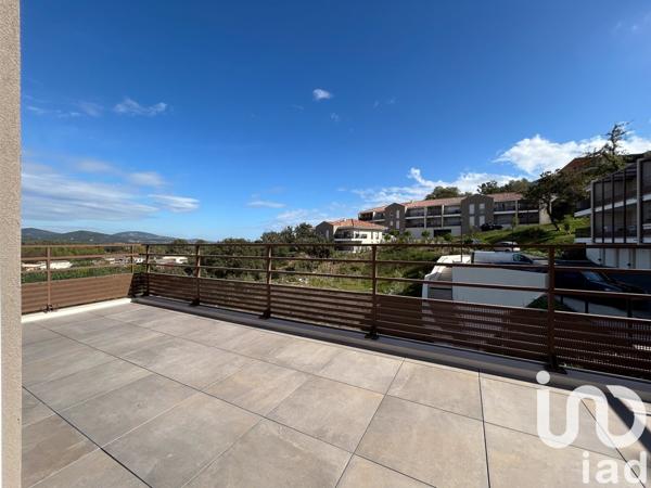 Appartement à vendre 3 pièces 70 m² Cogolin