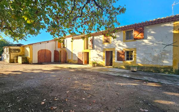 Maison à vendre    8 pièces • 272 m2 Salon-de-Provence