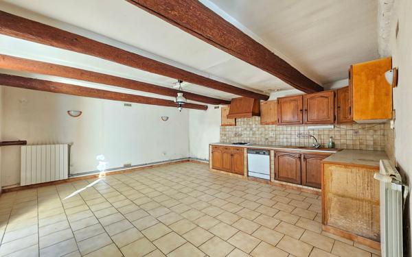 Maison à vendre    8 pièces • 272 m2 Salon-de-Provence