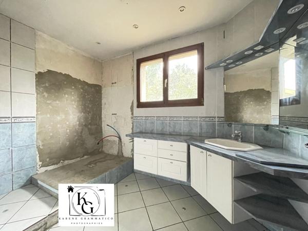Maison de 130 m2, 4 pièces, Garage, terrasse
