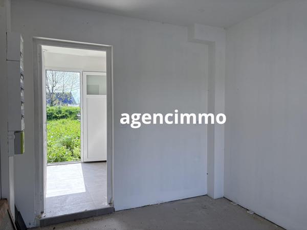 À vendre - Villa, 5 pièces située à Canapville (14800)