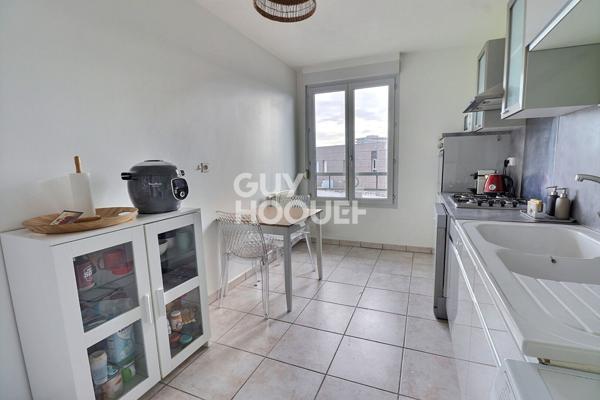 T3 dernier étage avec terrasse secteur Jean Macé