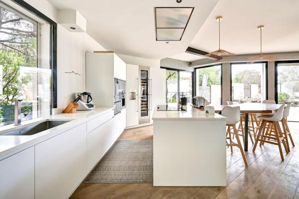 Vente Maison de luxe Marseille 12 10 Pièces 310 m²