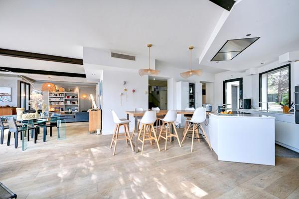Vente Maison de luxe Marseille 12 10 Pièces 310 m²