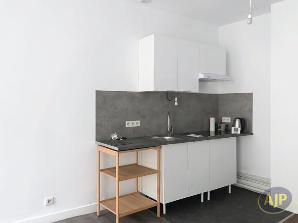 Appartement à louer Cholet : 3 pièces, 77m² avec 1 chambre(s) à 752€ - AJP Immobilier Cholet