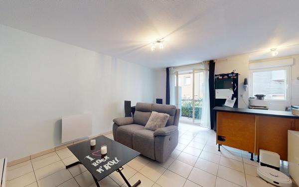 Appartement à vendre    2 pièces • 42,22 m2 Onet-le-Château