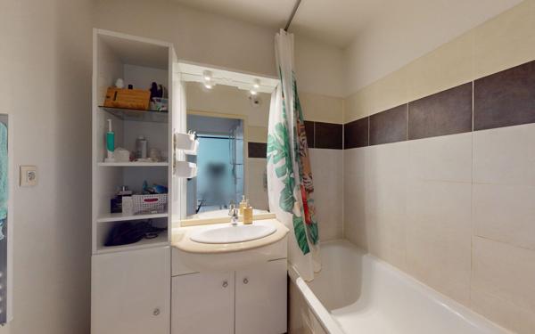 Appartement à vendre    2 pièces • 42,22 m2 Onet-le-Château