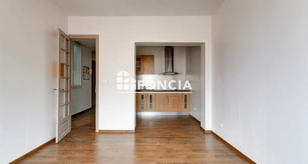 À vendre Appartement 3 pièces 57.28 m² - Reims 51100