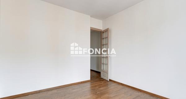 À vendre Appartement 3 pièces 57.28 m² - Reims 51100