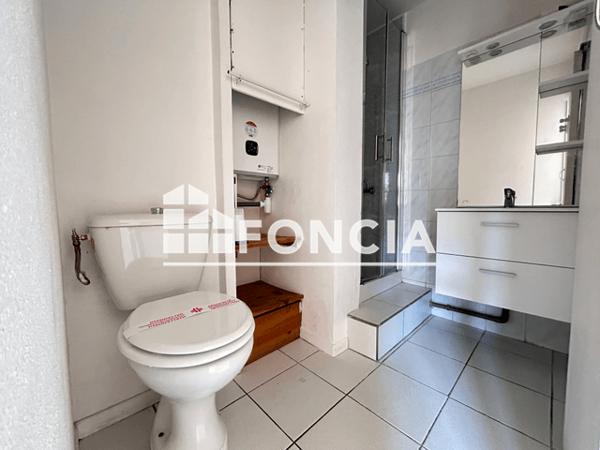 Location Studio 27.78 m² - 34 RUE DE NORVEGE La Rochelle 17000