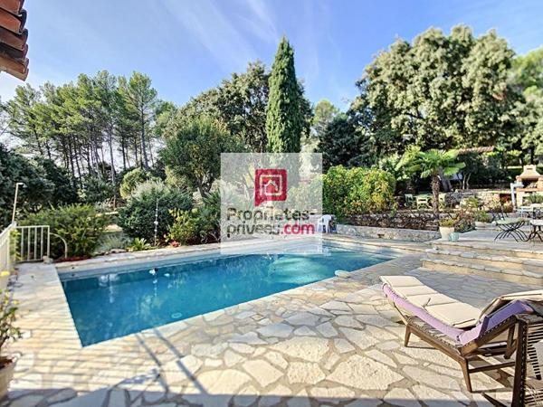 Maison  5 pièce(s) 140 m2