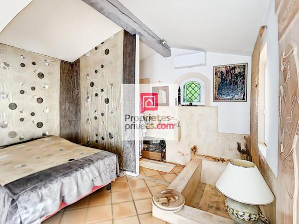 Maison  5 pièce(s) 140 m2