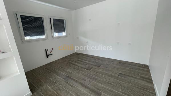 Vente
                Maison114 m² - 5 Pièces -
                    DIEUPENTALE (82170)