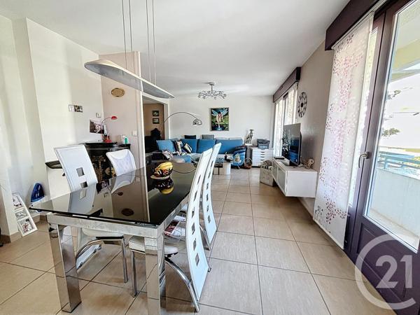 Appartement F4 à vendre  4 pièces - 64,32 m2 RIOM - 63