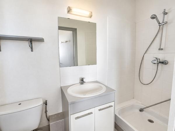 IMMEUBLE MIXTE AVEC POTENTIEL LOCATIF EN CŒUR DE VILLE