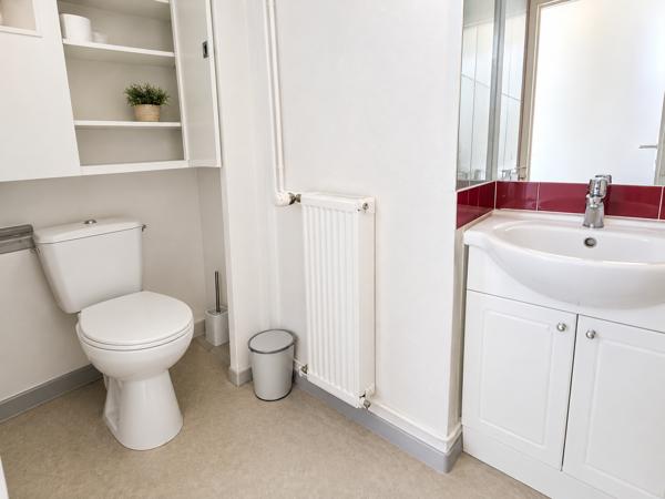 IMMEUBLE MIXTE AVEC POTENTIEL LOCATIF EN CŒUR DE VILLE