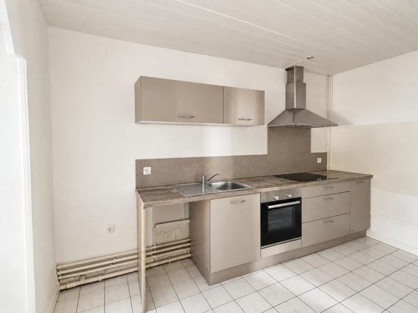 IMMEUBLE MIXTE AVEC POTENTIEL LOCATIF EN CŒUR DE VILLE