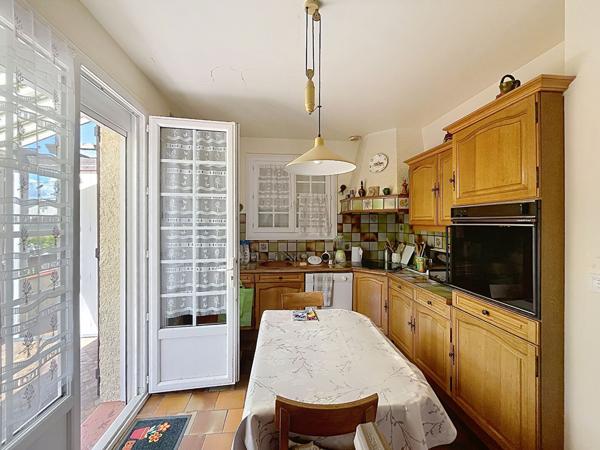 Proche centre-ville ? Maison familiale avec espace indépendant et jardin sans vis-à-vis