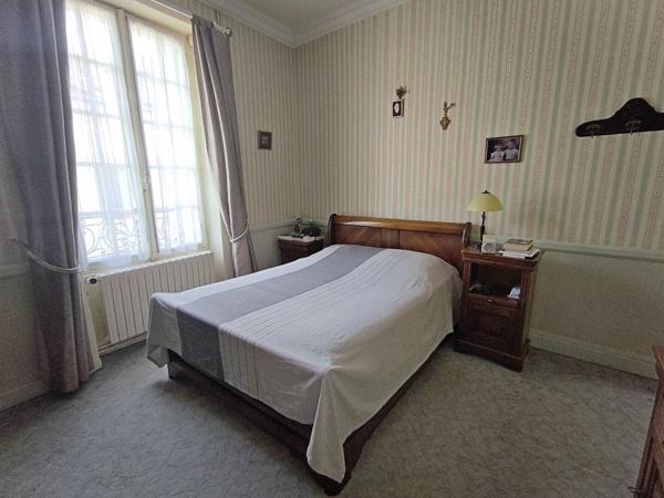 Maison centre ville avec garage et jardin